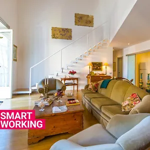 Apartament Charming In The Center By Wonderful Italy 