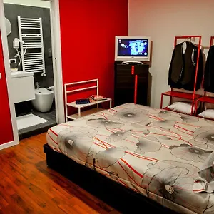  Apartamento Eva E Diabolik Room Design Centro Milano