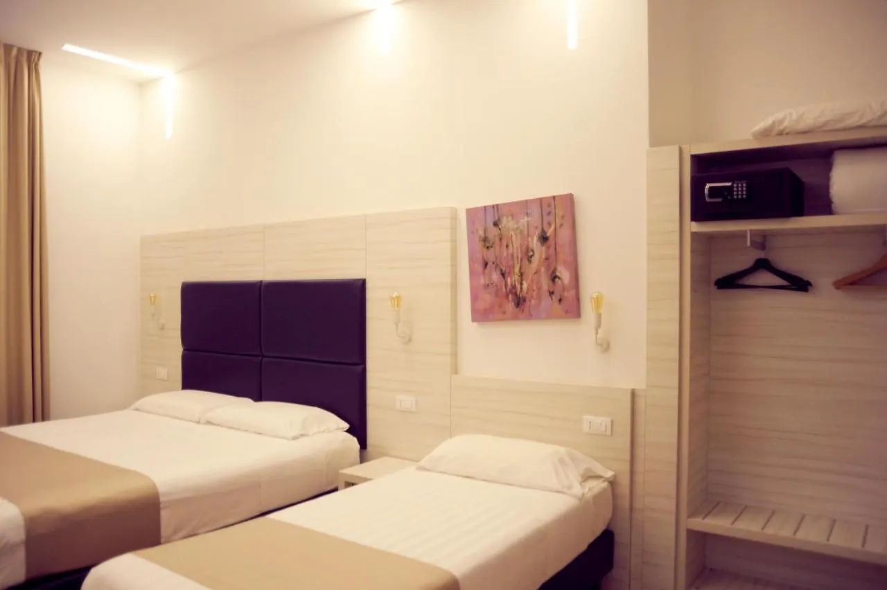 Hotel Fioralba Milánó
